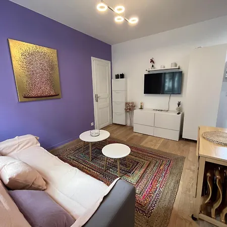 Pretty Purple Apartment Clichy Exterior photo