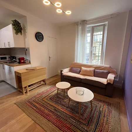 Pretty Purple Apartment Clichy Exterior photo